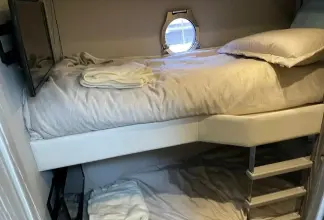 Thumbnail von Azimut Magellano 53