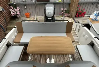 Thumbnail von Beneteau Flyer 8 Sundeck