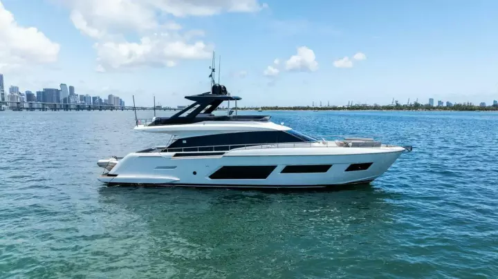Ferretti Yachts 670 GIULIA