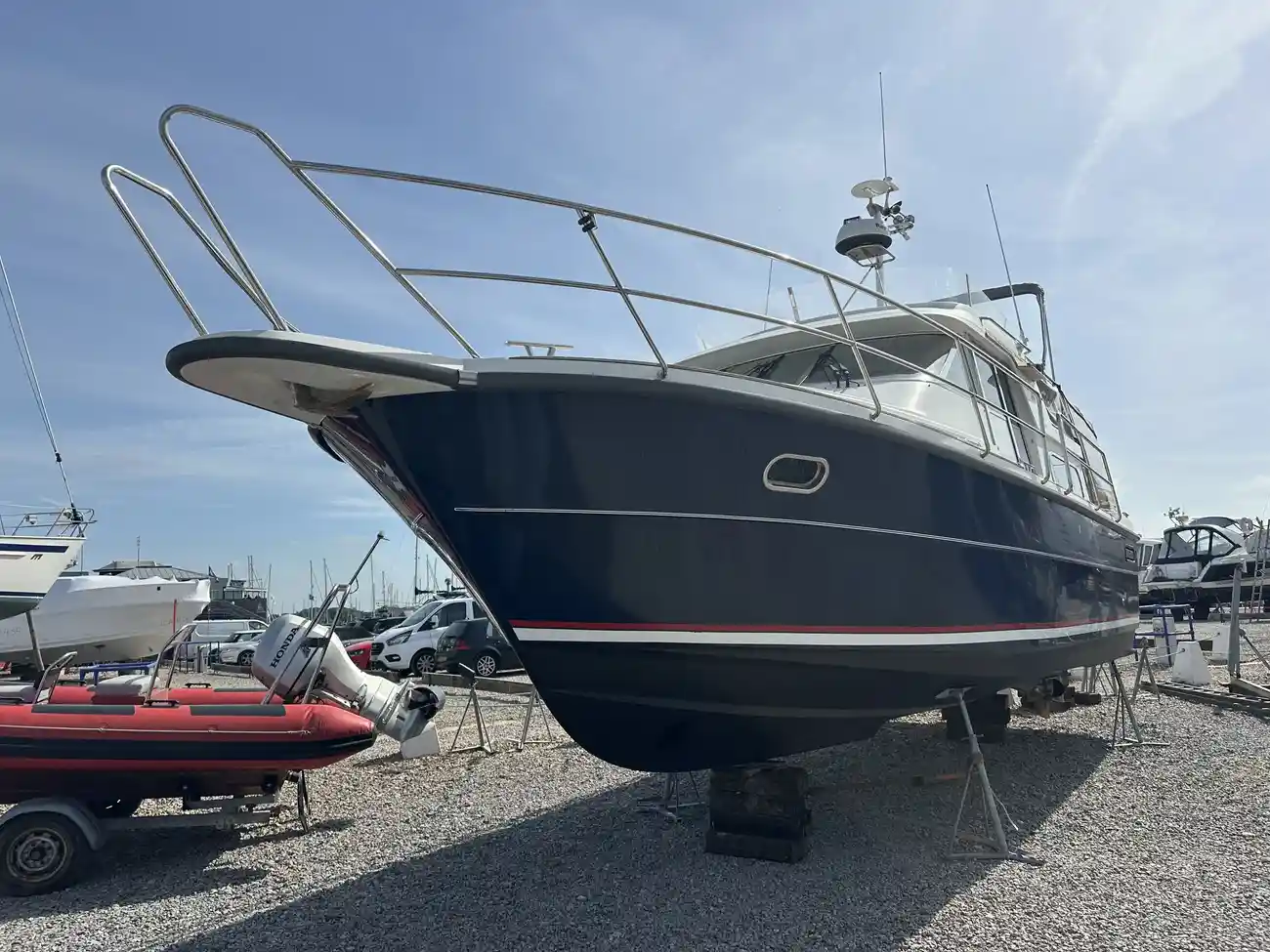 Nimbus 380 Commander