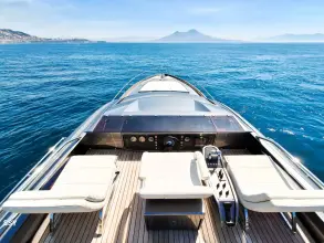 Thumbnail von Pershing 74