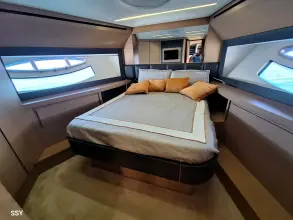 Thumbnail von Pershing 74