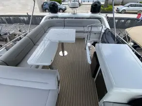 Thumbnail von Galeon 440 FLY