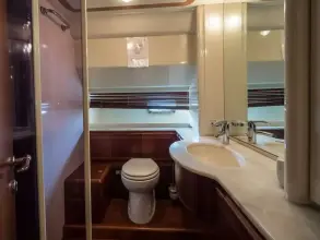 Thumbnail von Ferretti Yachts 80 Hanan