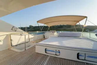 Thumbnail von Ferretti Yachts 80 Hanan