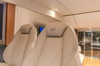 Thumbnail von Princess F55