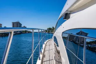 Thumbnail von Azimut 62