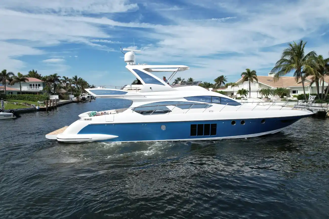 Azimut 64 Flybridge Neena