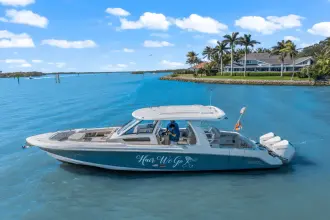 Thumbnail von Boston Whaler 350 Realm