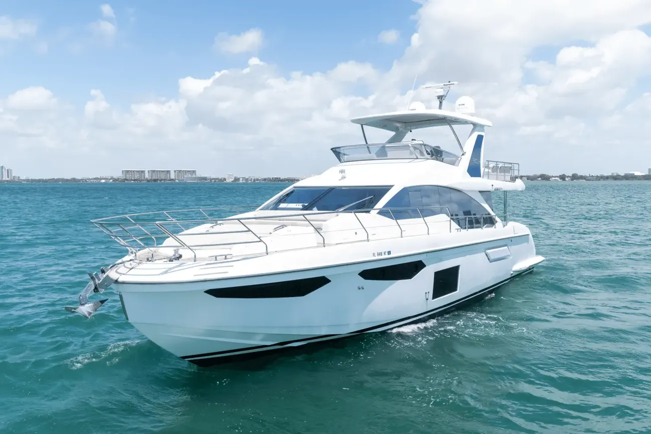 Azimut 60