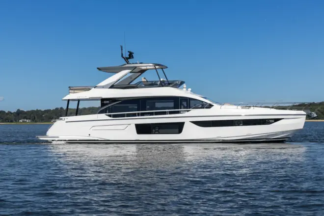 Azimut 68