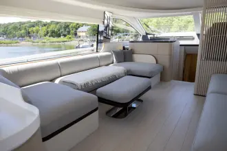 Thumbnail von Azimut 68