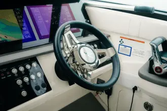 Thumbnail von Sea Ray 320 Sundancer