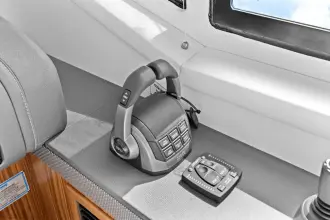 Thumbnail von Cruisers Yachts 42 Cantius