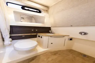 Thumbnail von Boston Whaler 420 Outrage