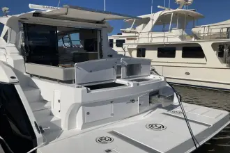 Thumbnail von Cruisers Yachts 46 Cantius