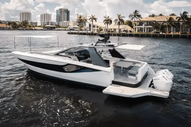 Azimut 42