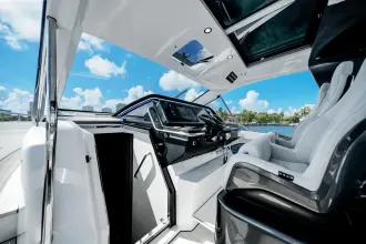 Thumbnail von Azimut 42