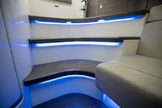 Thumbnail von Boston Whaler 420 Outrage