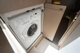 Thumbnail von Azimut 60