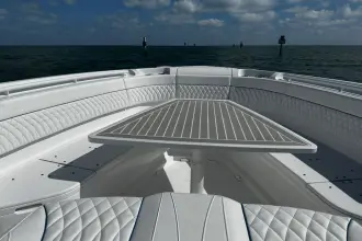 Thumbnail von Intrepid 41 Panacea