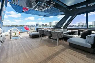 Thumbnail von Ferretti Yachts 850 Alter Ego