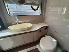 Thumbnail von Cruisers Yachts 57 FLY