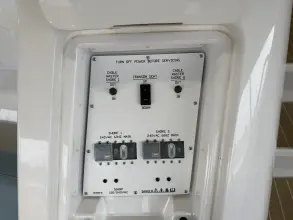 Thumbnail von Cruisers Yachts 57 FLY