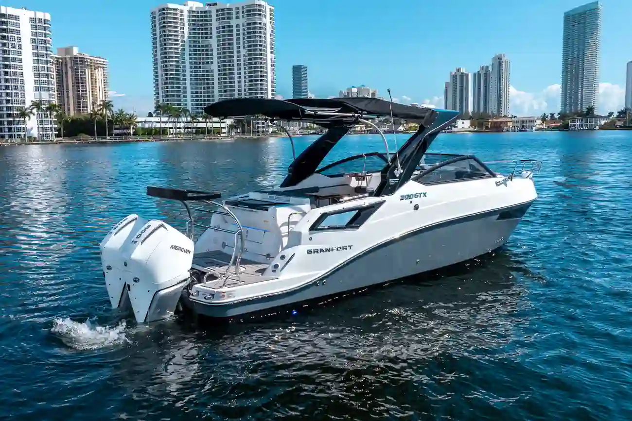 Granfort Boats USA 300 GTS Granfort 300 GTX