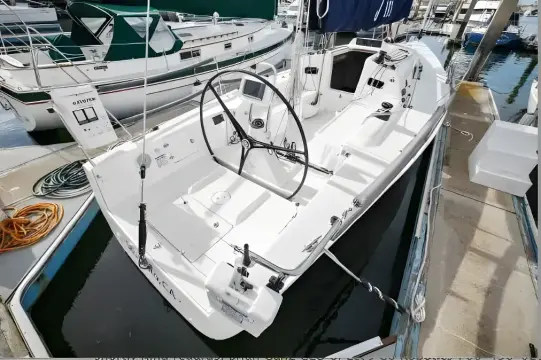 J Boats J111