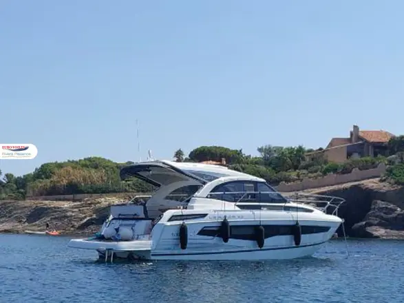 Jeanneau Leader 33 PARATY