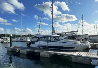 Thumbnail von Jeanneau NC 37 SEA A MOOR