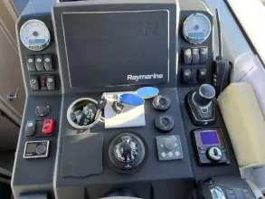 Thumbnail von Jeanneau NC 37 SEA A MOOR