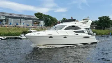 Thumbnail von Fairline Phantom 40 Twylight
