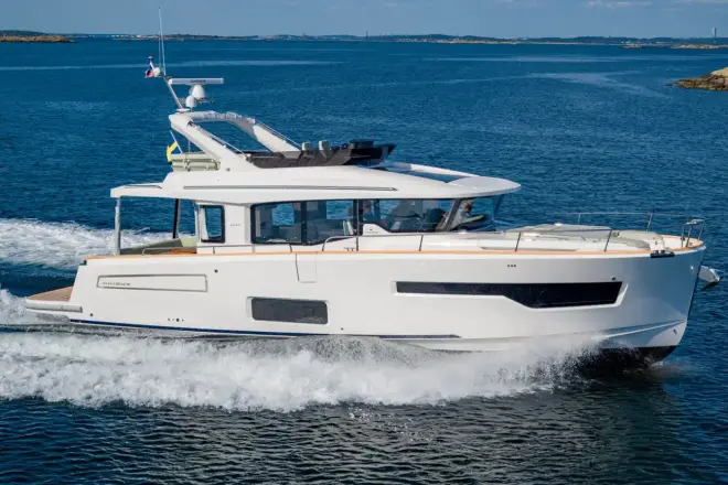 Nimbus 495 Flybridge