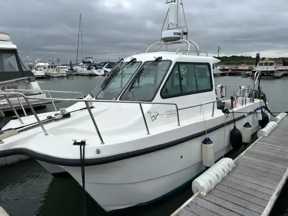 Cheetah 7.9 Catamaran
