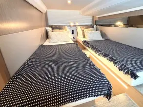 Thumbnail von Sealine S390 Presents as new