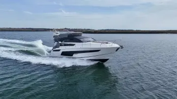 Thumbnail von Fairline Squadron 50