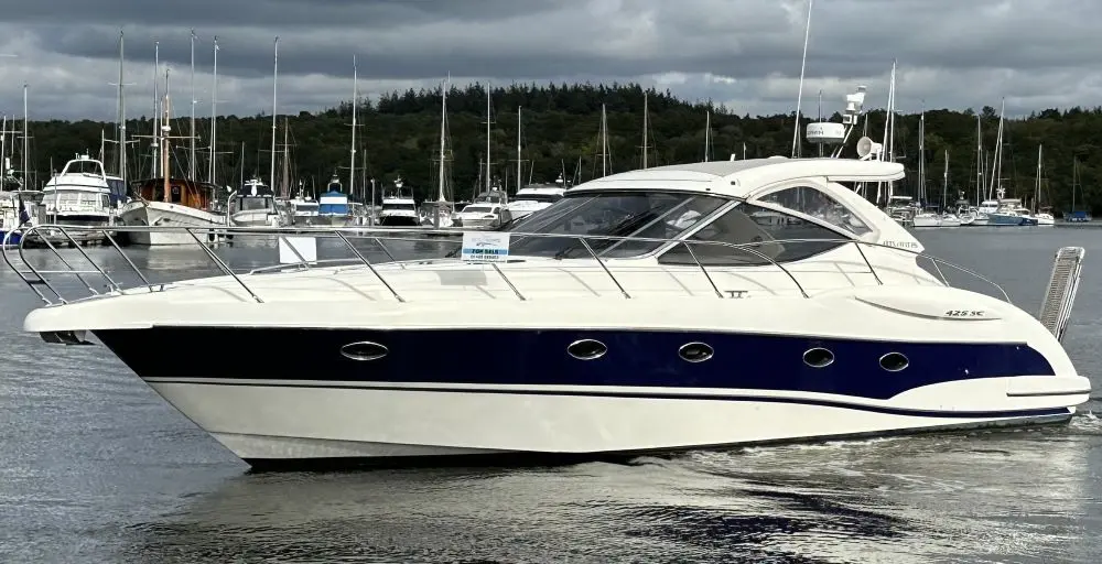 Azimut Atlantis 425 SC HT