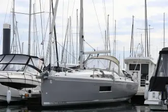 Thumbnail von Beneteau Oceanis 30.1 Lotty