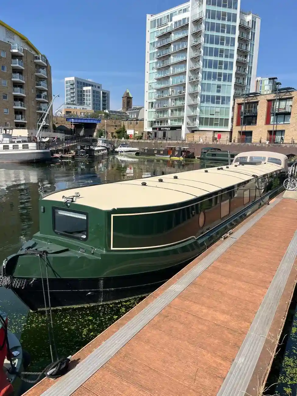 Waterspace Living 70` Greenwich 70 Luxury Widebeam at Poplar Marina