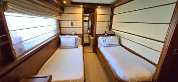Thumbnail von Ferretti Yachts 	Custom Line 97