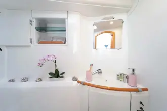 Thumbnail von Lagoon 380