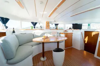 Thumbnail von Lagoon 380