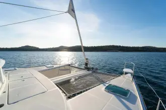 Thumbnail von Lagoon 380