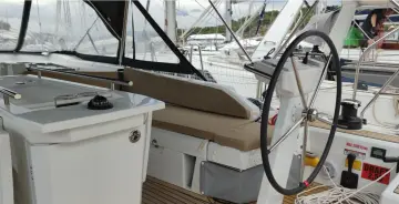 Thumbnail von Beneteau Oceanis 46.1