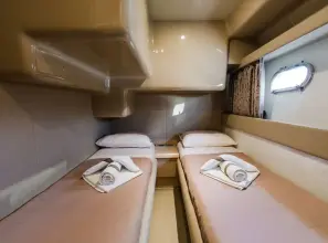 Thumbnail von Ferretti Yachts 460