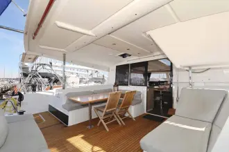 Thumbnail von Fountaine Pajot Lucia 40