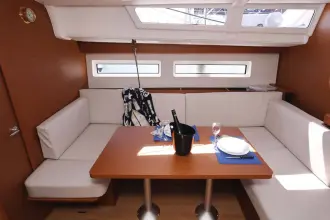 Thumbnail von Jeanneau Sun Odyssey 490