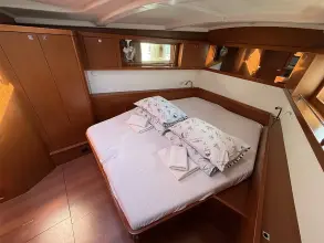 Thumbnail von Beneteau Oceanis 48